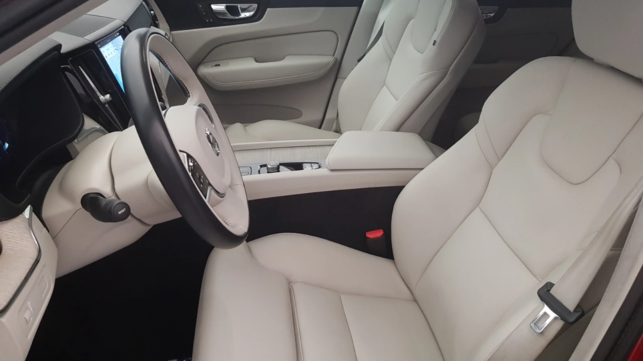 VOLVO XC60 XC60 B4 D AWD Inscription aut