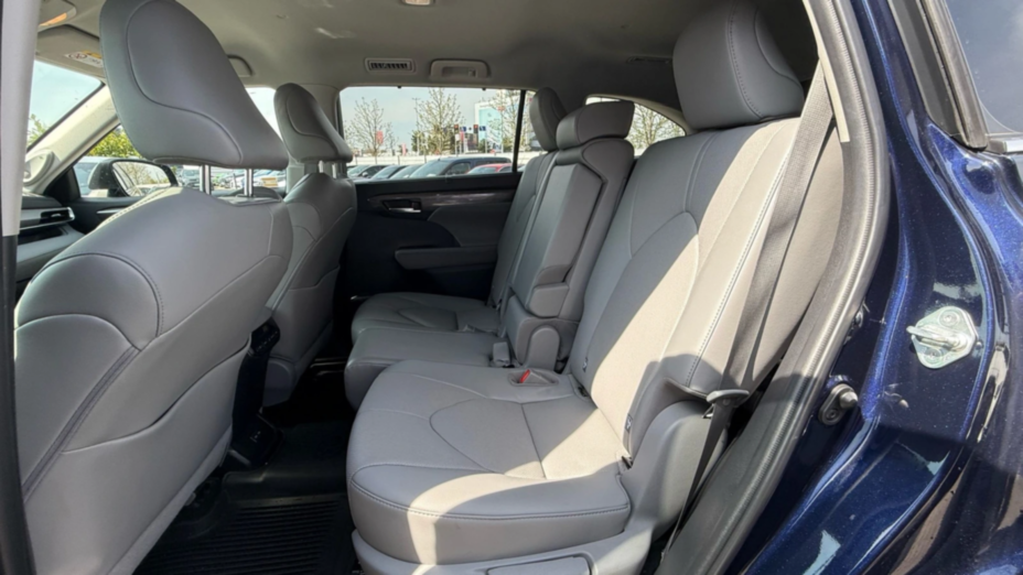 TOYOTA Highlander Highlander 2.5 Hybrid Prestige