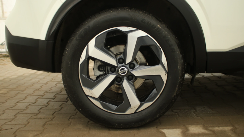 NISSAN Qashqai Qashqai 1.3 DIG-T mHEV Premiere Edition Xtronic