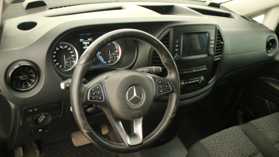 MERCEDES-BENZ Vito eVito 112 L3 447.605