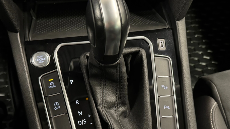 VOLKSWAGEN Passat Passat 2.0 TDI Elegance DSG