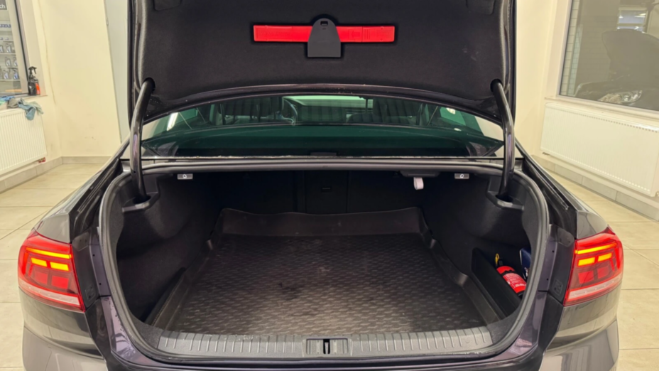 VOLKSWAGEN Passat Passat 2.0 TDI Elegance DSG