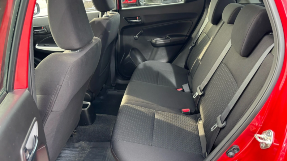 SUZUKI Swift Swift 1.2 Dualjet SHVS Premium Plus CVT