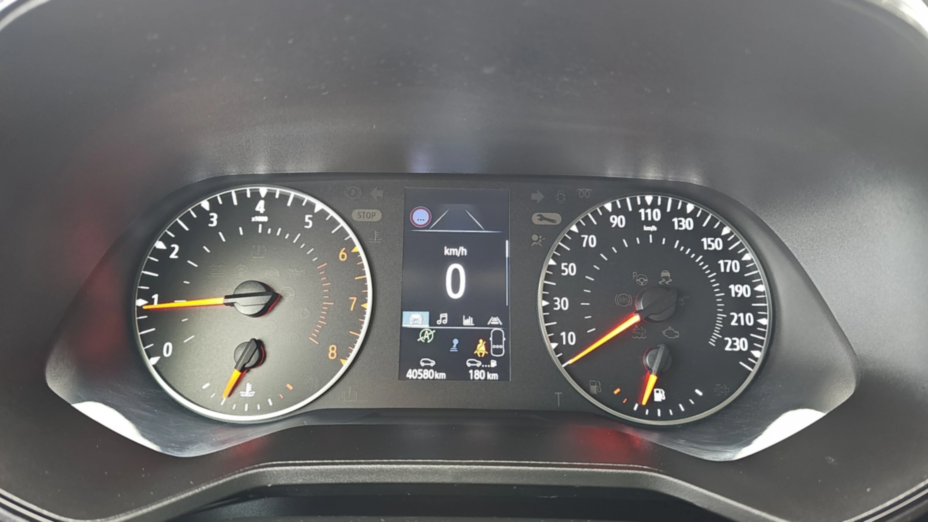 RENAULT Clio Clio 1.0 TCe Equilibre