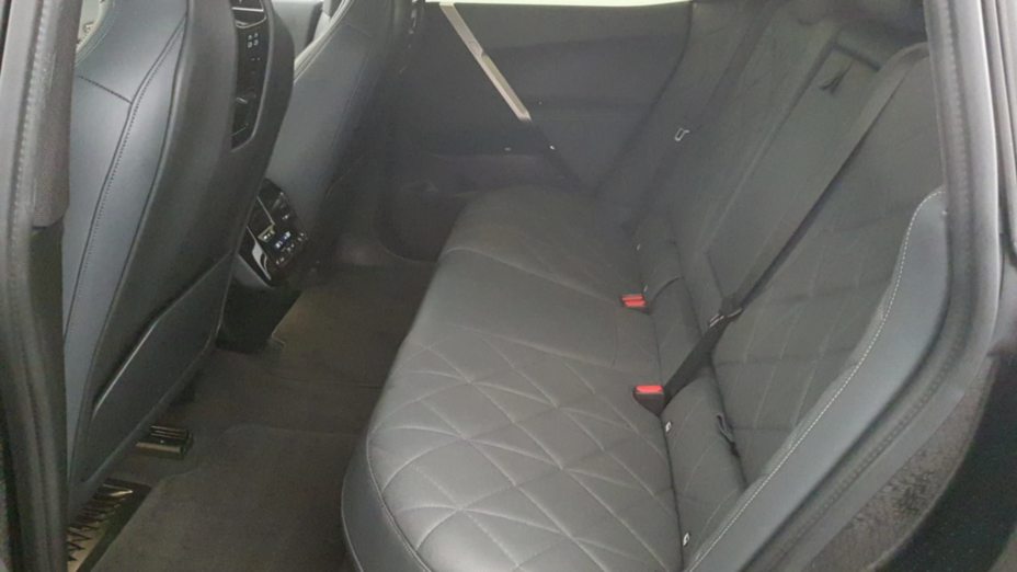 BMW iX iX xDrive40 76.6kWh