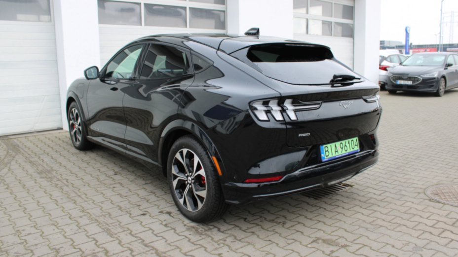 FORD Mustang Mach-E Mustang Mach-E 75kWh AWD