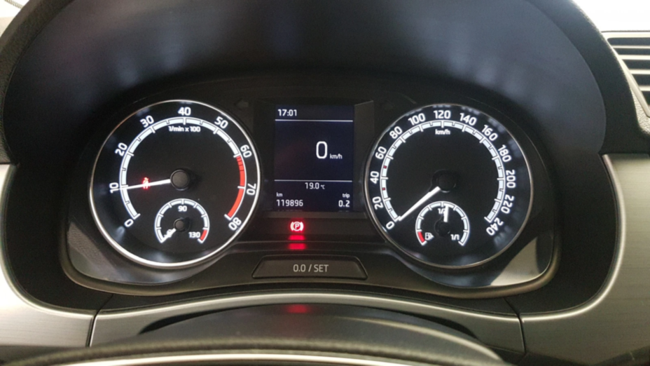 SKODA Fabia Fabia 1.0 Ambition