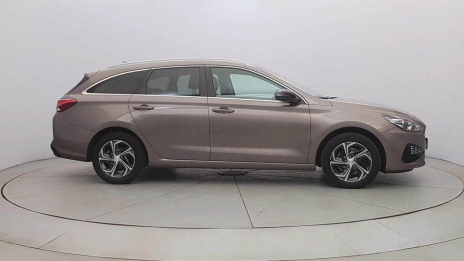 HYUNDAI i30 i30 1.5 DPI Smart