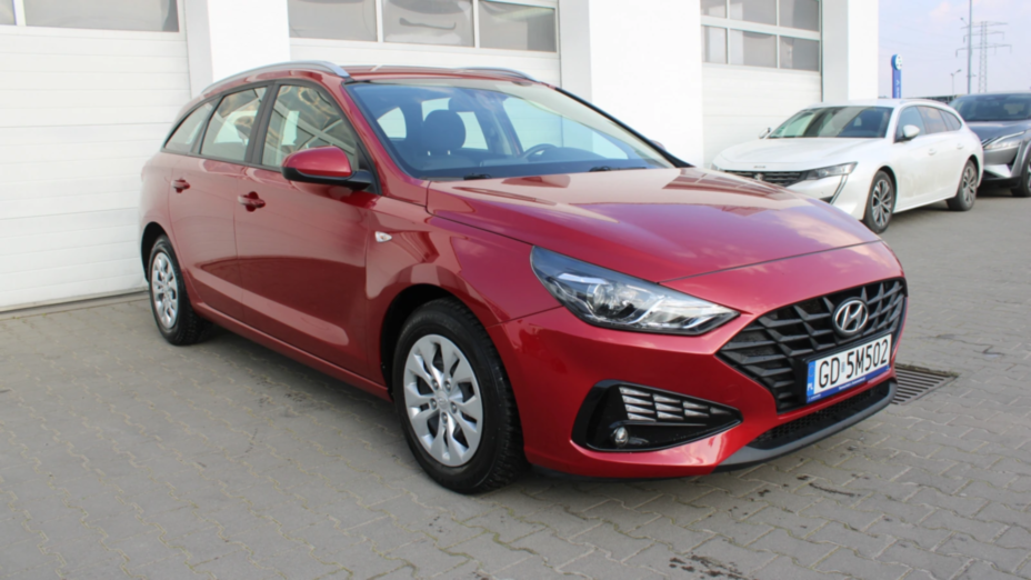 HYUNDAI i30 i30 1.5 DPI Classic +