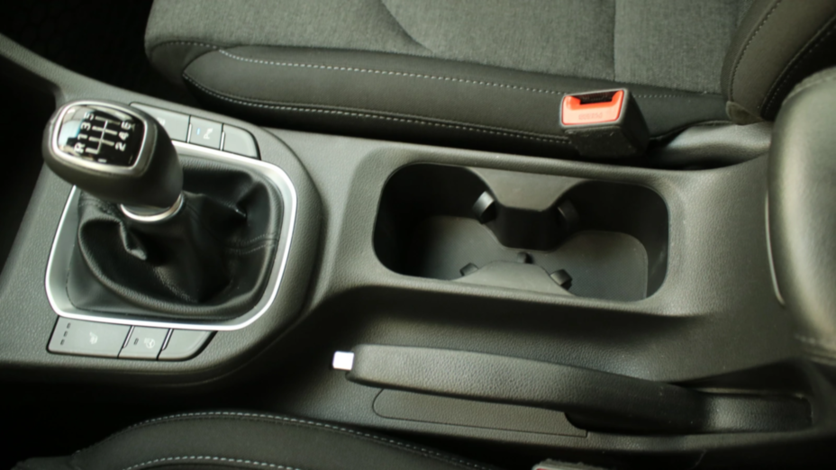 HYUNDAI i30 i30 1.5 DPI Smart