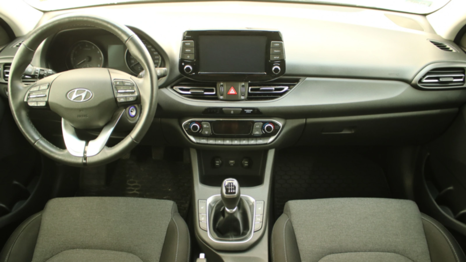 HYUNDAI i30 i30 1.5 DPI Smart