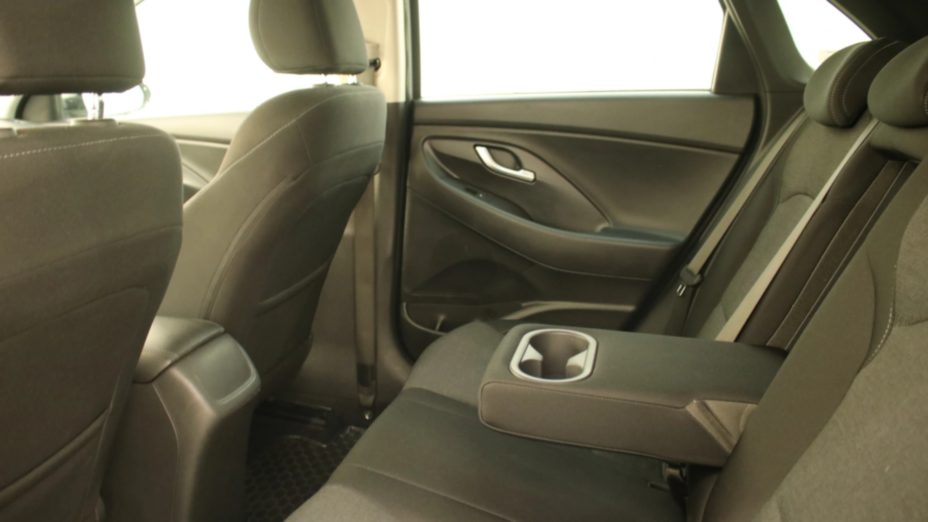 HYUNDAI i30 i30 1.5 DPI Smart