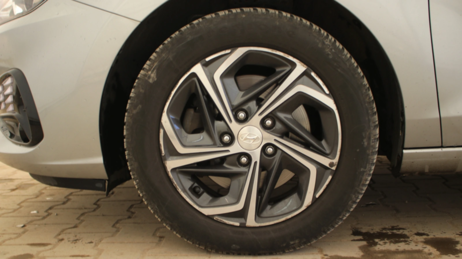 HYUNDAI i30 i30 1.5 DPI Smart