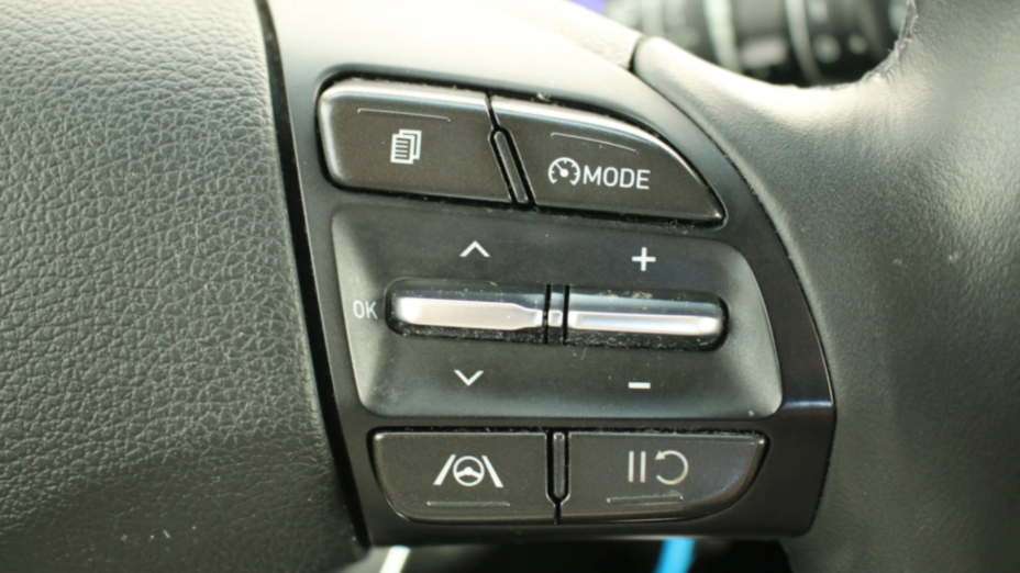 HYUNDAI i30 i30 1.5 DPI Smart