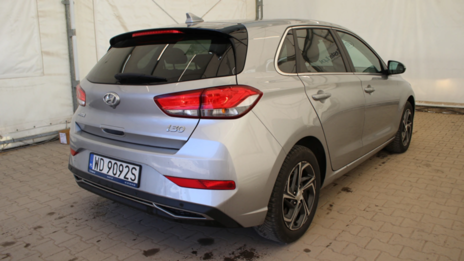 HYUNDAI i30 i30 1.5 DPI Smart