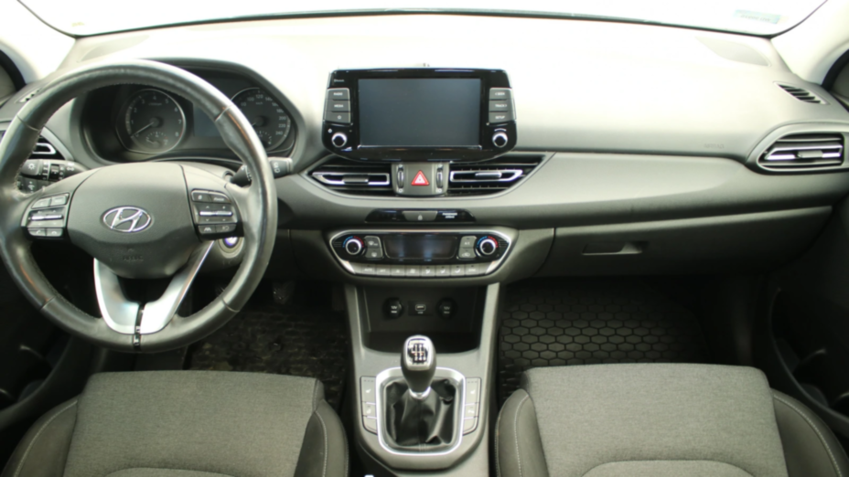HYUNDAI i30 i30 1.5 DPI Smart