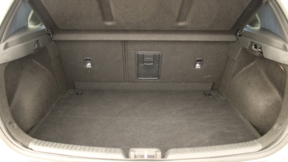 HYUNDAI i30 i30 1.5 DPI Smart
