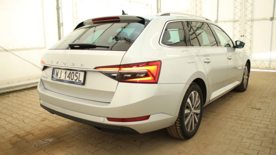 SKODA Superb Superb 2.0 TDI SCR Style DSG