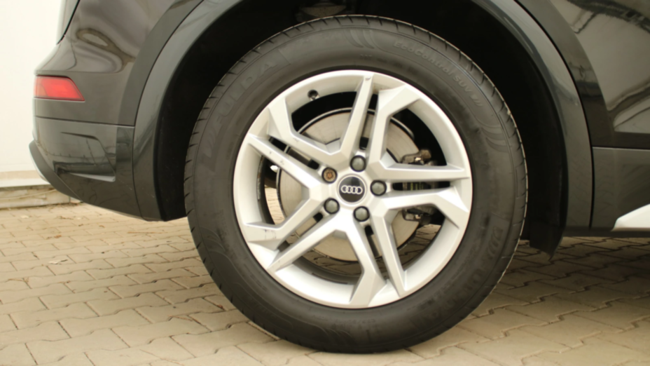 AUDI Q5 Q5 35 TDI mHEV Advanced S tronic