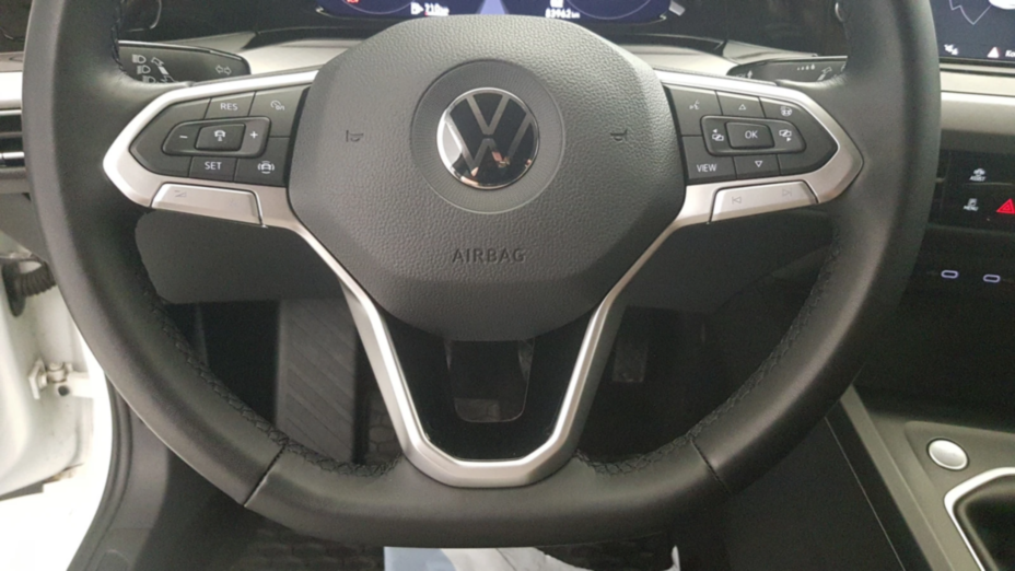 VOLKSWAGEN Golf Golf VIII 2.0 TDI Life