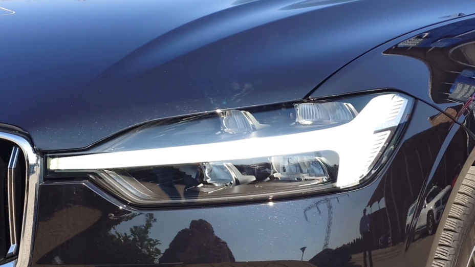 VOLVO XC60 XC60 B4 D AWD Plus Bright aut