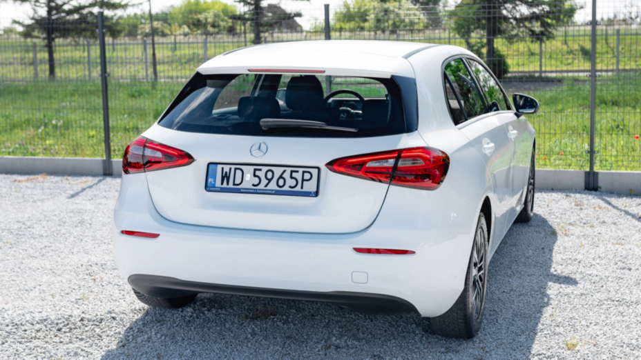 MERCEDES-BENZ A Klasa A 180 Style 7G-DCT