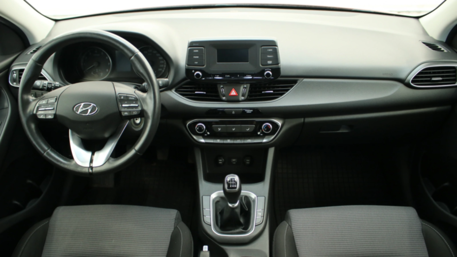 HYUNDAI i30 i30 1.5 DPI Classic +