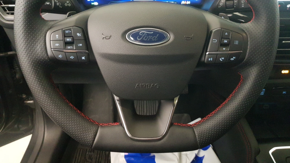 FORD Focus Focus 1.0 EcoBoost mHEV ST-Line X aut