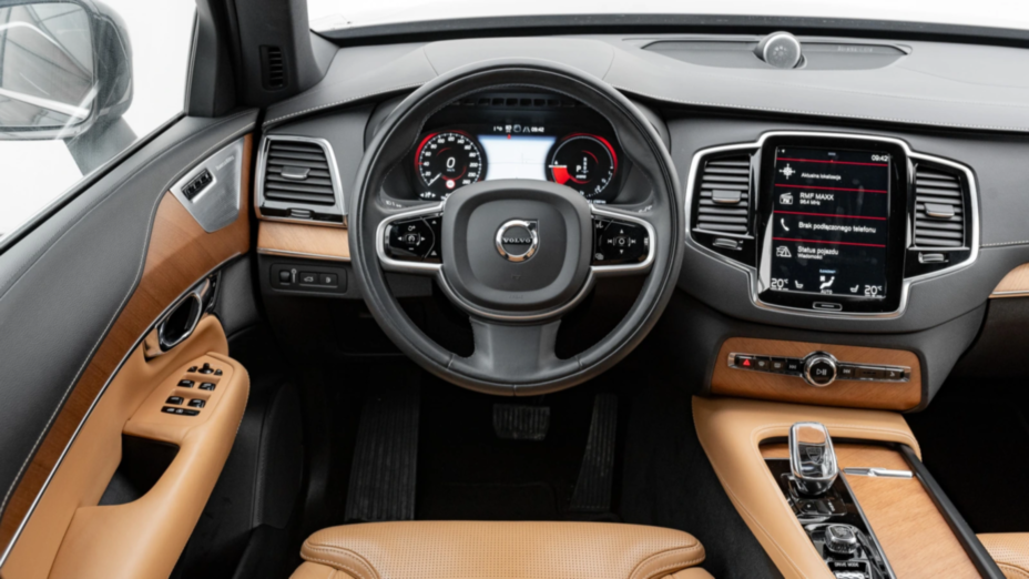 VOLVO XC90 XC90 T8 AWD Plug-In Hybrid Inscription 7os aut