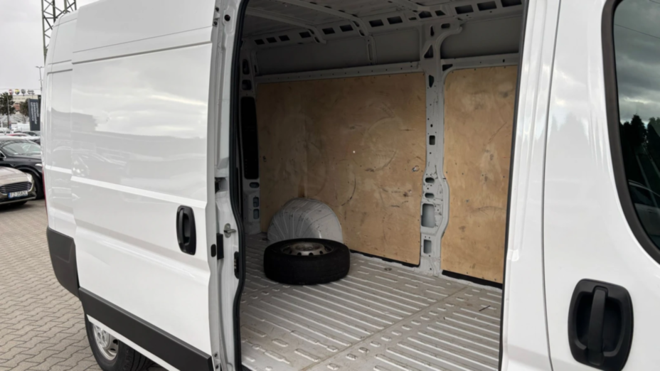 PEUGEOT Boxer Boxer 333 BlueHDi L3H2