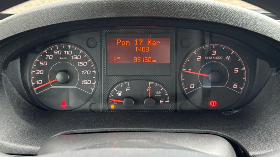 PEUGEOT Boxer Boxer 333 BlueHDi L3H2