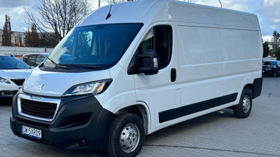 PEUGEOT Boxer Boxer 333 BlueHDi L3H2