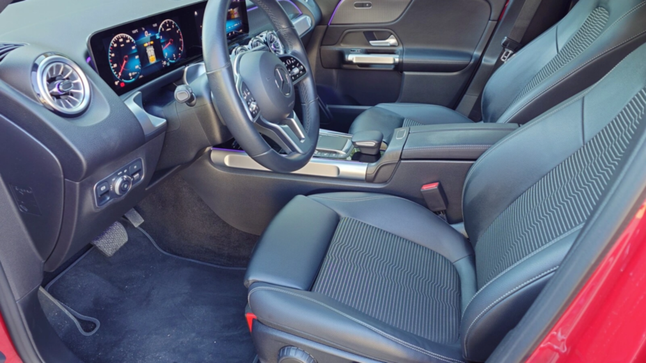 MERCEDES-BENZ GLB GLB 200 Progressive 7G-DCT