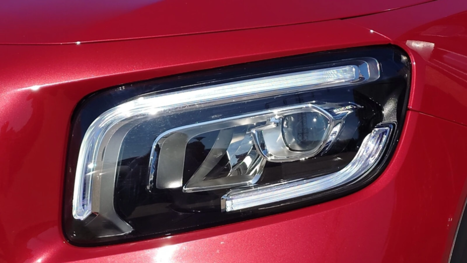 MERCEDES-BENZ GLB GLB 200 Progressive 7G-DCT