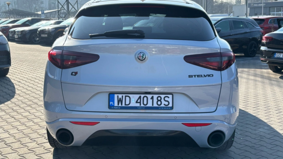 ALFA ROMEO Stelvio Stelvio 2.0 Turbo Veloce Q4 aut