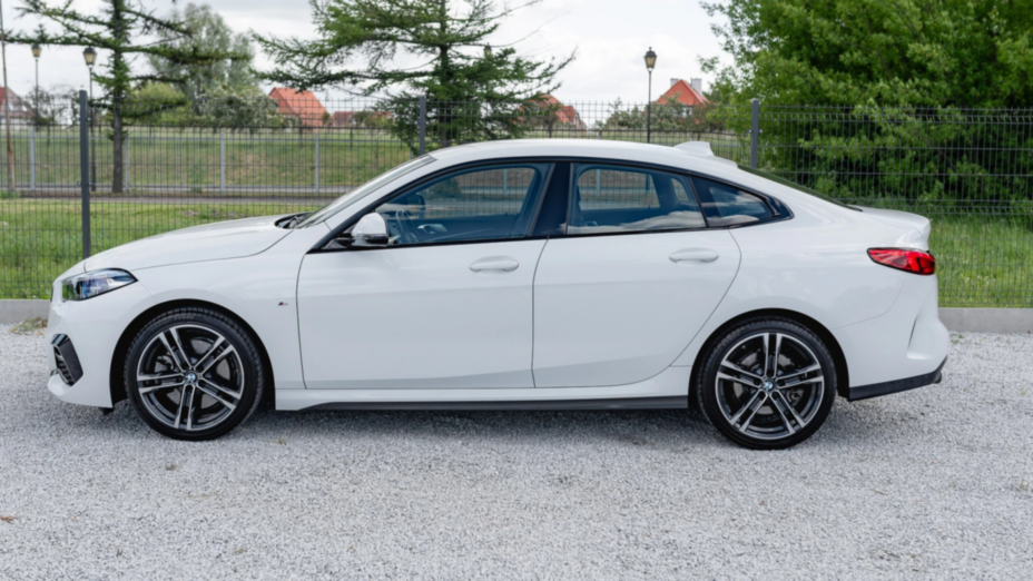 BMW Seria 2 220i M Sport sport-aut