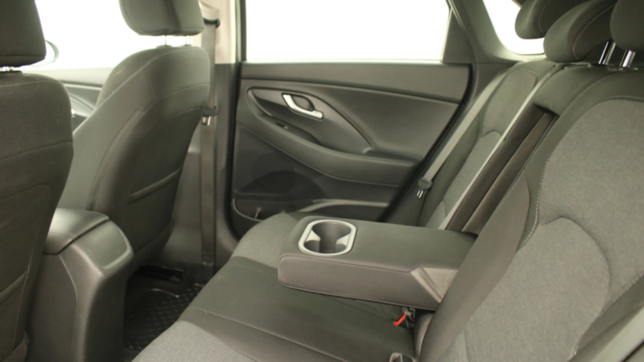 HYUNDAI i30 i30 1.5 DPI Smart