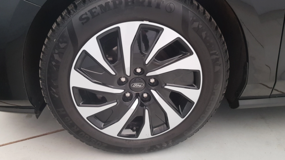 FORD Focus Focus 1.0 EcoBoost mHEV Titanium aut