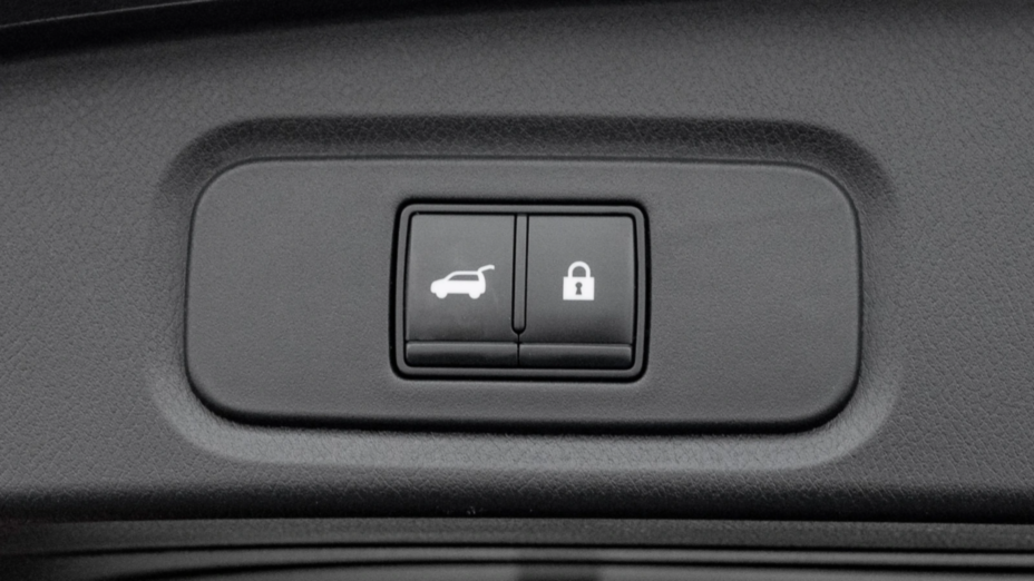 NISSAN Qashqai Qashqai 1.3 DIG-T mHEV N-Connecta