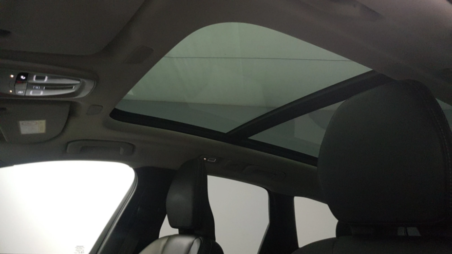 VOLVO XC60 XC60 B5 D AWD Plus Dark aut