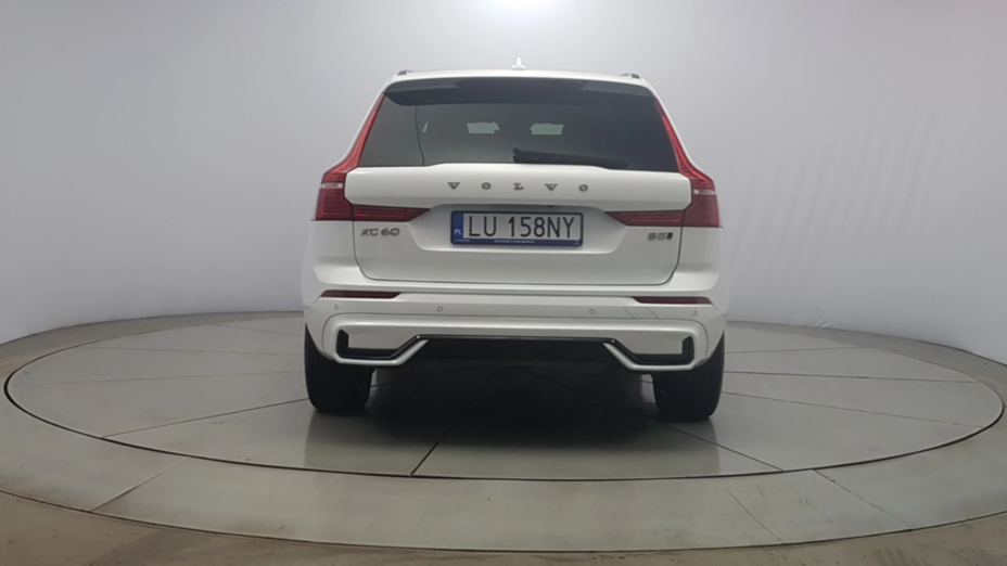 VOLVO XC60 XC60 B5 D AWD Plus Dark aut