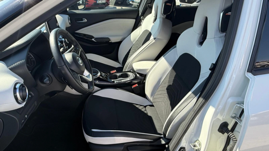 NISSAN Juke Juke 1.0 DIG-T Tekna DCT