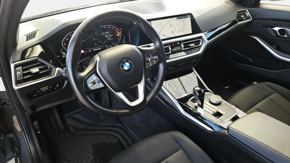 BMW Seria 3 320d xDrive mHEV Advantage aut