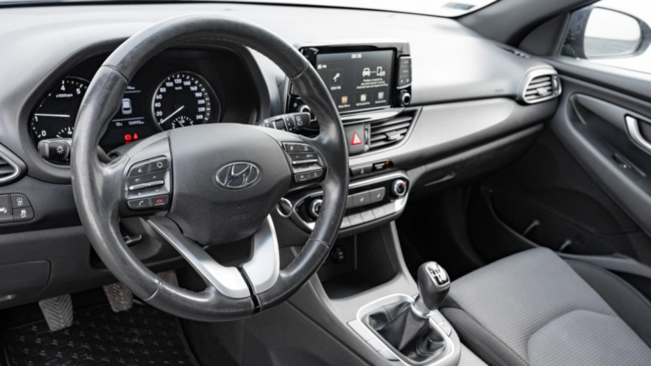 HYUNDAI i30 i30 1.4 Classic +