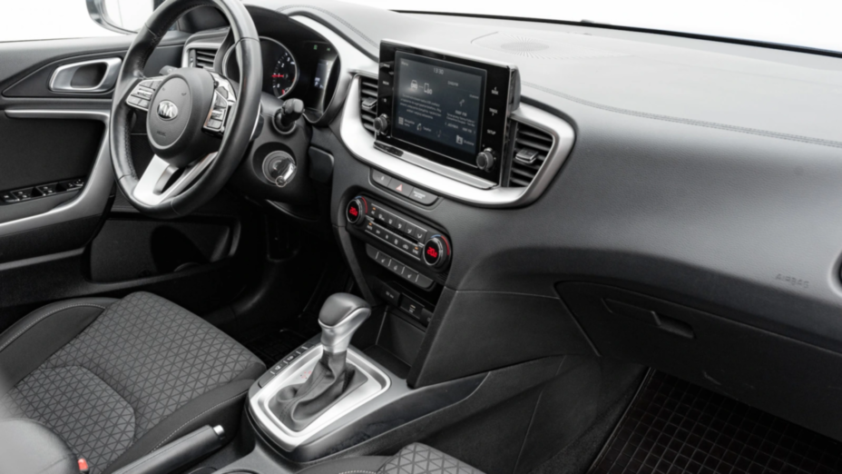 KIA XCeed XCeed 1.5 T-GDI L Business Line DCT