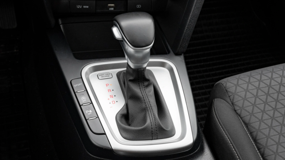 KIA XCeed XCeed 1.5 T-GDI L Business Line DCT