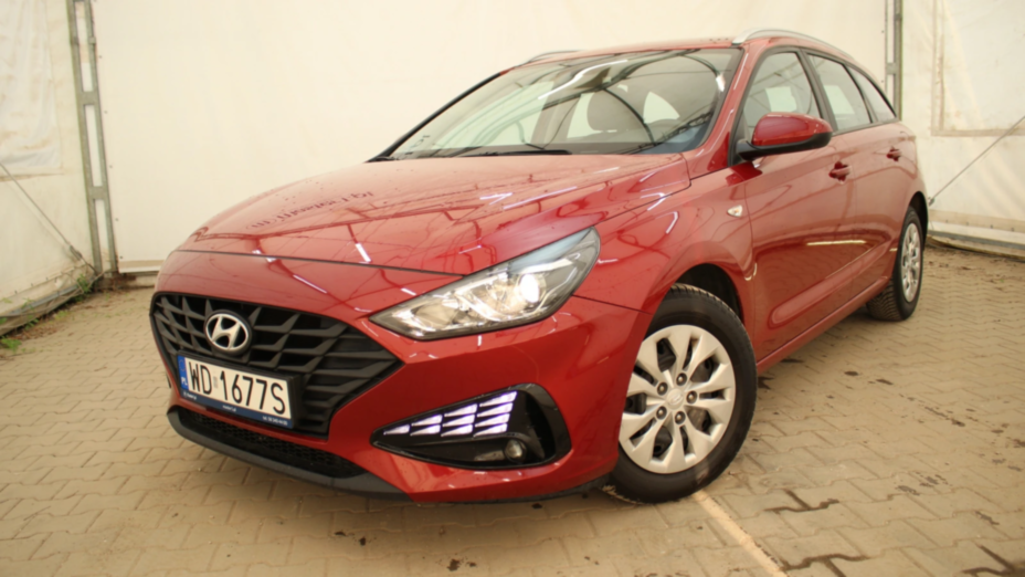 HYUNDAI i30 i30 1.5 DPI Classic +