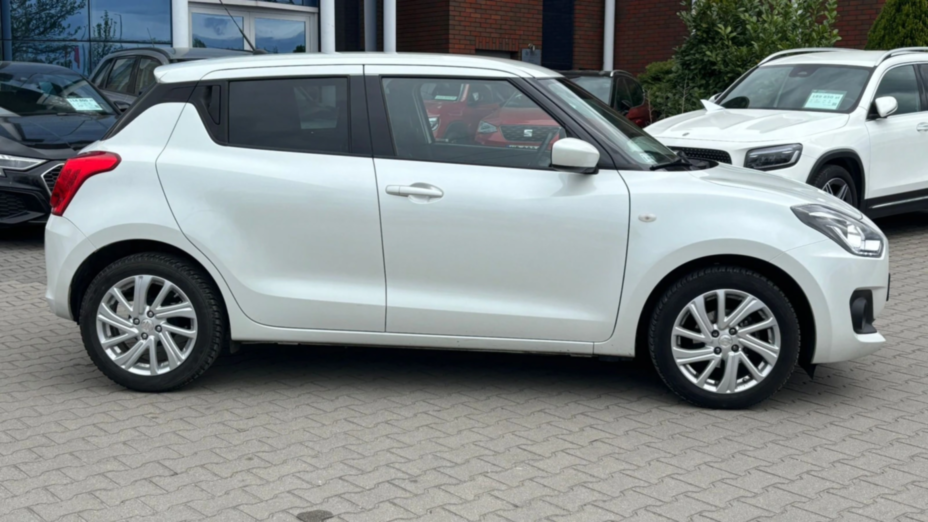 SUZUKI Swift Swift 1.2 Dualjet SHVS Premium Plus CVT