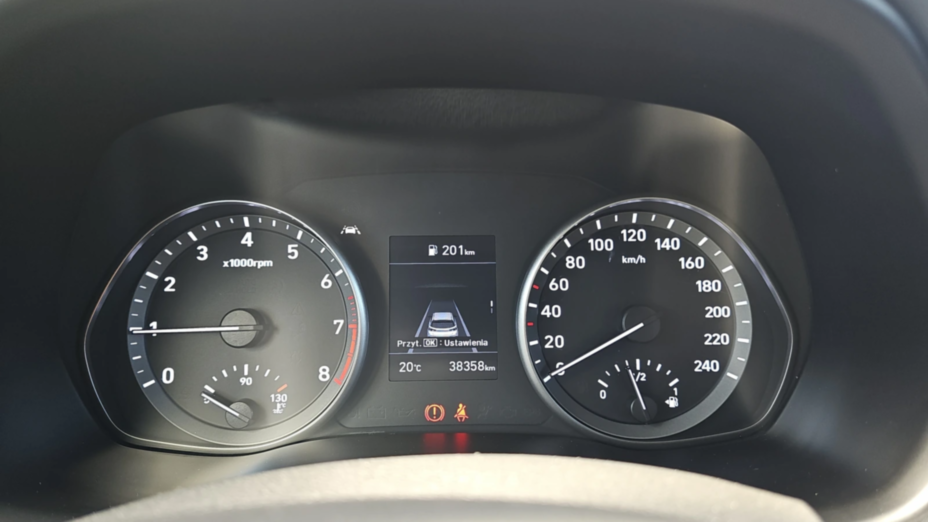 HYUNDAI i30 i30 1.5 DPI Classic +