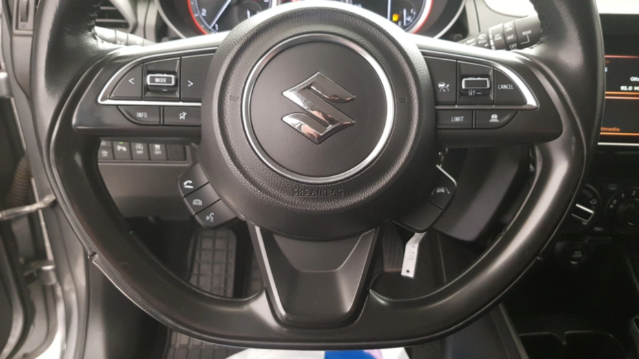 SUZUKI Swift Swift 1.2 Dualjet SHVS Premium Plus CVT